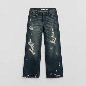 Granatowe jeansy baggy z przetarciami House