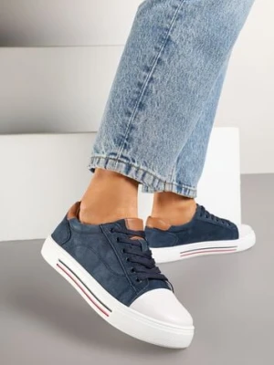 Zdjęcie produktu Granatowe Płaskie Trampki ze Skóry Naturalnej ze Skórzaną Wkładką i Ozdobnym Noskiem Milili