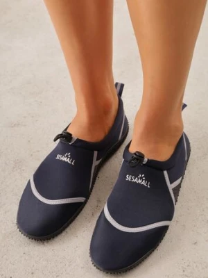Granatowe Wsuwane Buty Sportowe do Wody z Elastyczną Cholewką Vetilore