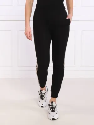 Zdjęcie produktu GUESS ACTIVE Spodnie dresowe BRITNEY | Regular Fit