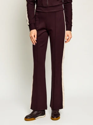 GUESS ACTIVE Spodnie dresowe Fausta | Straight fit brązowy