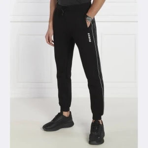 GUESS ACTIVE Spodnie dresowe Mickey | Regular Fit