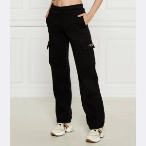 GUESS ACTIVE Spodnie dresowe MIDGE | Relaxed fit