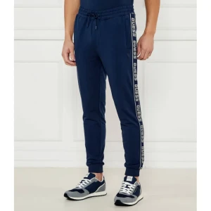 GUESS ACTIVE Spodnie dresowe NEW ARLO | Regular Fit