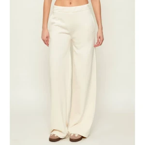 GUESS ACTIVE Spodnie dresowe YAYOI | Relaxed fit