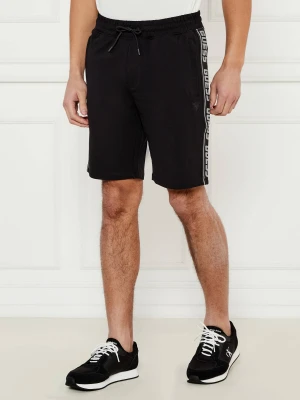 GUESS ACTIVE Szorty ARLO | Regular Fit
