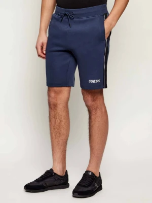 GUESS ACTIVE Szorty MICKEY | Regular Fit