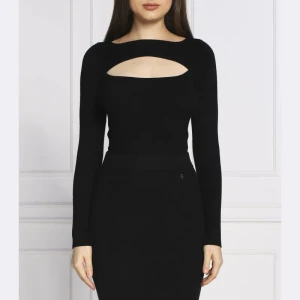 GUESS Body | Slim Fit