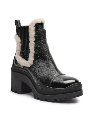 Guess Botki na słupku YVETTE2 Shearling