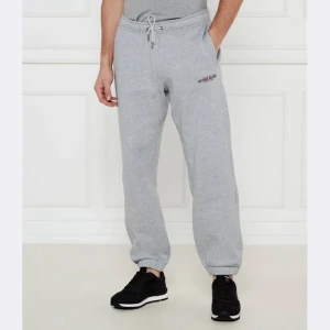 Guess Jeans Spodnie dresowe AMERICAN | Regular Fit