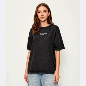 Guess Jeans T-shirt | Oversize fit