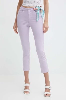 Guess jeansy 1981 CAPRI damskie kolor różowy W4GA91 W93CE