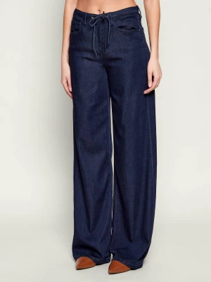 GUESS Jeansy BLOSSOM | Relaxed fit