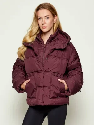 GUESS Kurtka NEW DAISY | Regular Fit