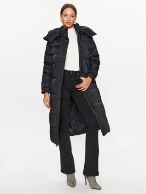 Guess Płaszcz zimowy W3BL41 WFSW2 Czarny Regular Fit