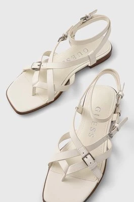 Guess sandały skórzane TAMPER damskie kolor beżowy FLJTAM LEA03