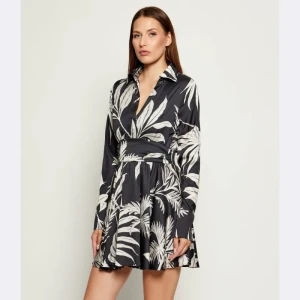 GUESS Satynowa sukienka CONCETTA