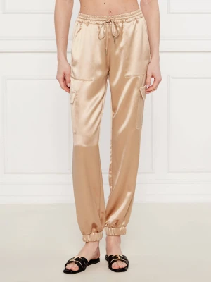 GUESS Satynowe spodnie jogger NEW MARZIA | Regular Fit