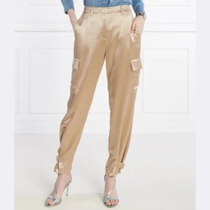 GUESS Satynowe spodnie | Regular Fit