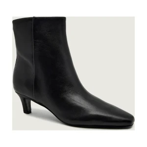 Guess Skórzane botki na szpilce IDREENA