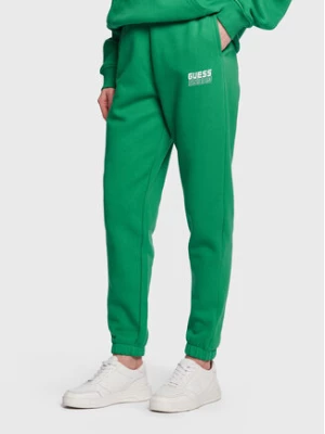 Guess Spodnie dresowe Alisha V2BB18 K9V34 Zielony Regular Fit