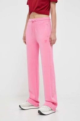 Guess spodnie dresowe BRENDA damskie kolor różowy z nadrukiem V3RB21 K7UW2