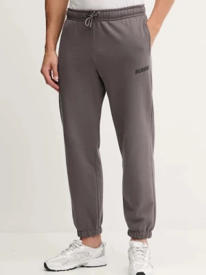 Guess spodnie dresowe EMIS kolor szary z nadrukiem Z4YB00 K9V31