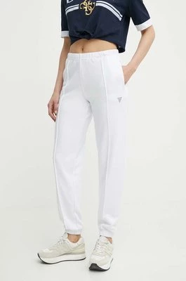 Guess spodnie dresowe SKYLAR kolor biały gładkie V4GB09 K8802