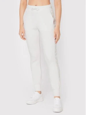 Guess Spodnie dresowe V2YB18 K7UW2 Biały Regular Fit