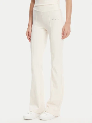 Guess Spodnie dresowe V5RB15 KCD02 Écru Regular Fit