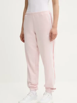 Guess spodnie dresowe YARROW damskie kolor różowy z nadrukiem V5GB15 KCRT1