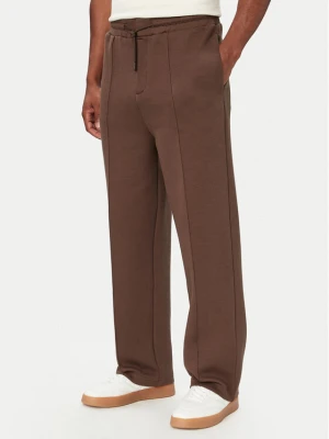 Guess Spodnie materiałowe Herald Z6YB17 K4995 Brązowy Straight Fit