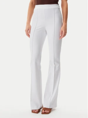 Zdjęcie produktu Guess Spodnie materiałowe W4YB01KCBO2 Biały Slim Fit