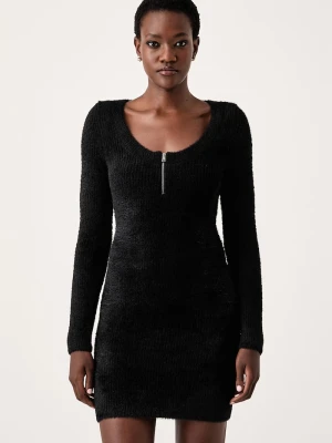 Guess sukienka bodycon JAYCEE czarny