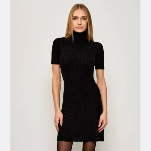 GUESS Sukienka JULIA | z dodatkiem jedwabiu i kaszmiru