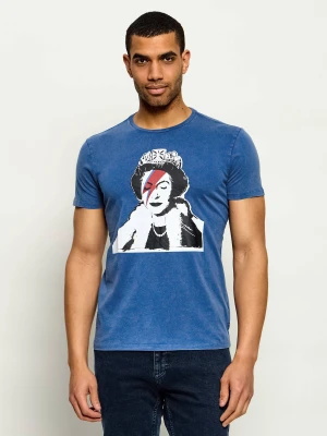 GUESS T-shirt BANKSY QUEEN | Guess x Brandalised | Regular Fit niebieski