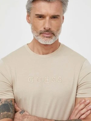 Guess t-shirt bawełniany PIMA męski kolor beżowy z aplikacją M2BP47 K7HD0