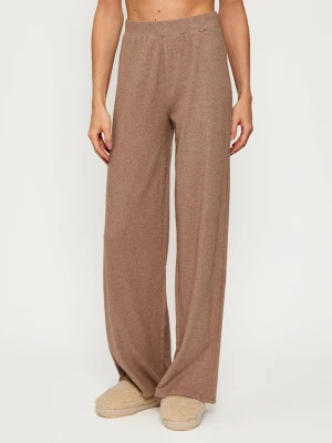 Guess Underwear  Spodnie dresowe ELSA | Relaxed fit