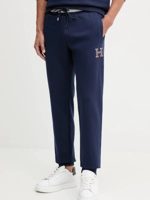 Hackett London spodnie dresowe męskie kolor granatowy z aplikacją HM5800019