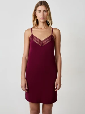 Halka nocna z koronkowym dekoltem Etam