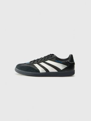 Halowe buty piłkarskie Adidas czarny