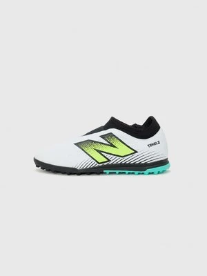 Halowe buty piłkarskie New Balance