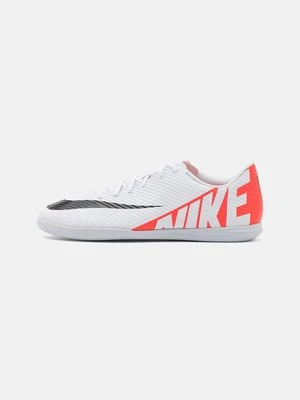 Halowe buty piłkarskie Nike Performance