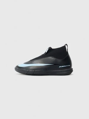 Halowe buty piłkarskie Nike Performance