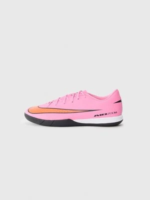 Halowe buty piłkarskie Nike Performance