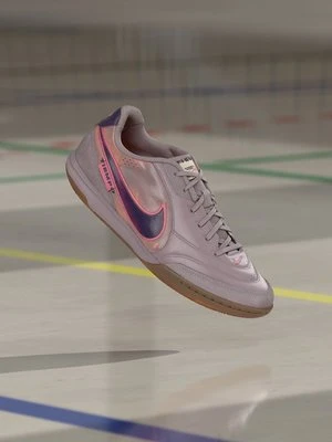 Halowe buty piłkarskie Nike