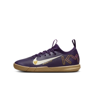 Zdjęcie produktu Halowe buty piłkarskie typu low top dla dużych dzieci Nike Jr. Mercurial Vapor 16 Academy „Kylian Mbappé” - Fiolet