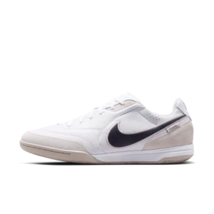 Halowe buty piłkarskie typu low top Nike Tiempo Streetgato - Biel