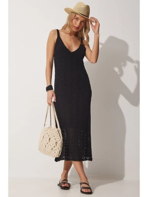 Happiness Istanbul Sukienka dzianinowa w kolorze czarnym rozmiar: S/M