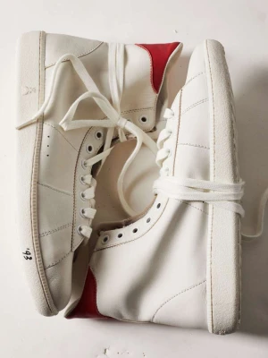 HI-SKIN Sneakers '93 ze skóry nappa PATRIZIA PEPE